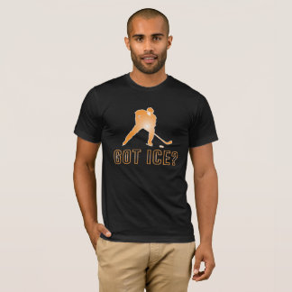 L'hockey a obtenu le T-shirt de glace