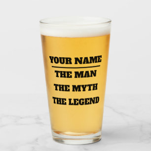 L'homme le mythe le verre drôle de boissons de