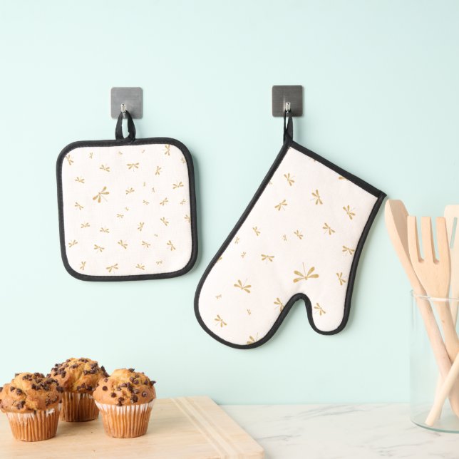 Libellules magiques dorées oven mitt & pot holder set (Insitu(Hanging))