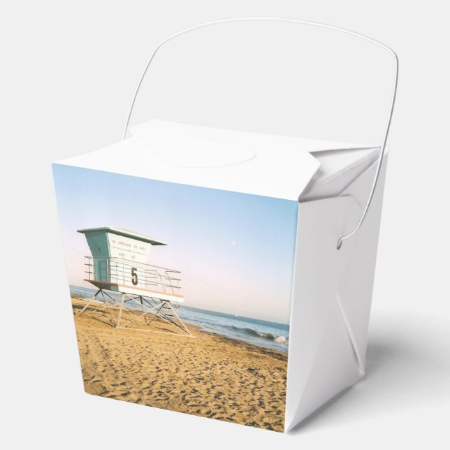 Lifeguard Tower in Santa Cruz Favor Box (Front)