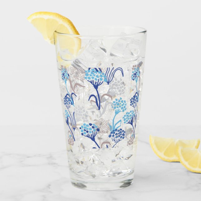 Light and Airy Hydrangea Floral Pattern Glass (Front Ice)