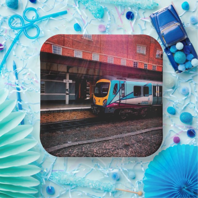 Light blue train paper plate (Party)