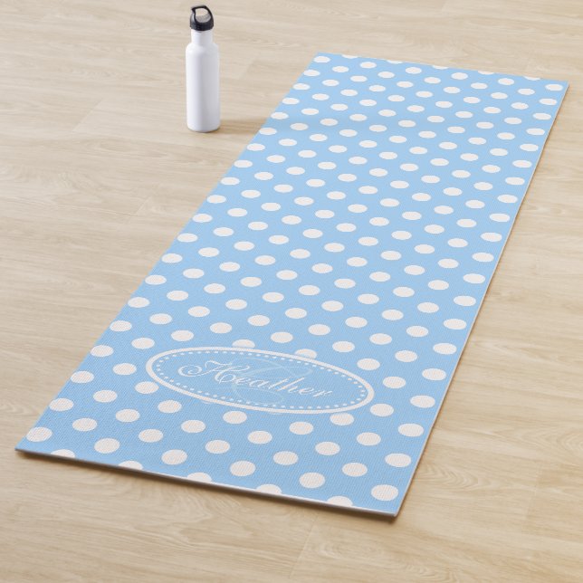 Light blue white polka dot yoga mat (In Situ)