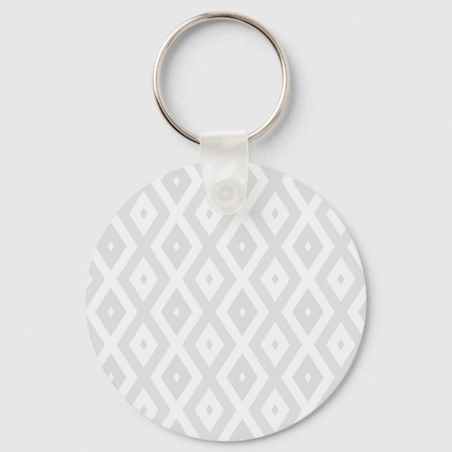 Light gray and white diamond pattern keychain (Front)