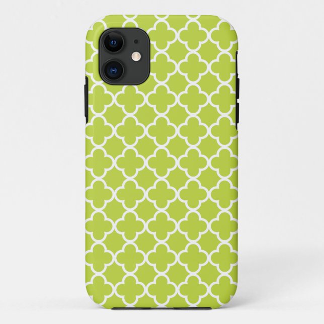 Light Green and White Quatrefoil Patterns Case-Mate iPhone Case (Back)