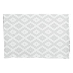 Light grey and white diamond pattern pillowcase