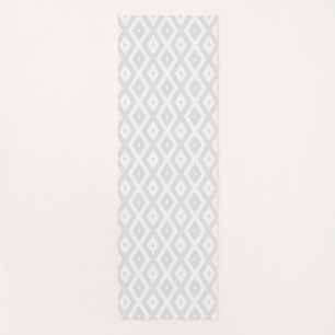Light grey and white diamond pattern yoga mat