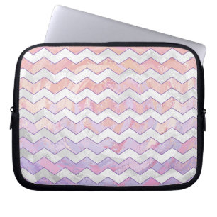 Light Pink Zig Zag Pattern Laptop Sleeve