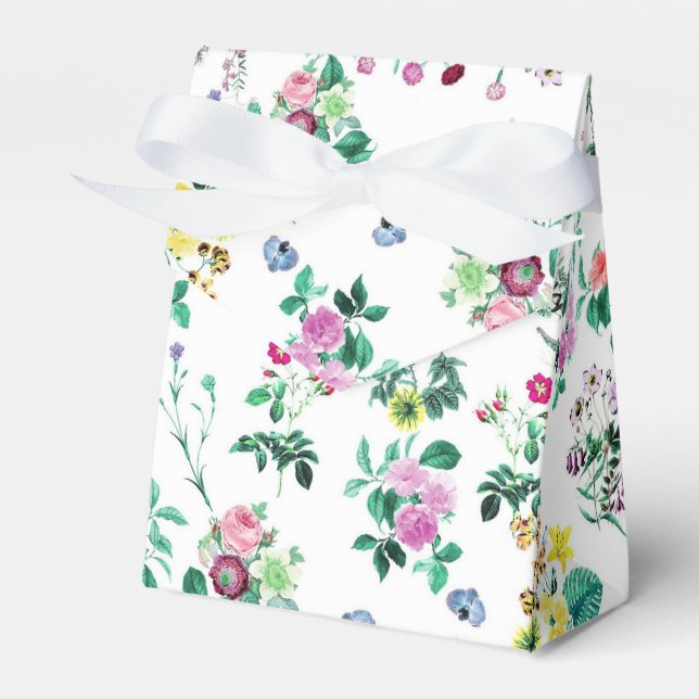 Light Pretty Summer Floral Pattern Favor Box (Front Side)