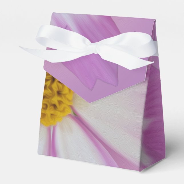 Light purple flower favor box (Front Side)