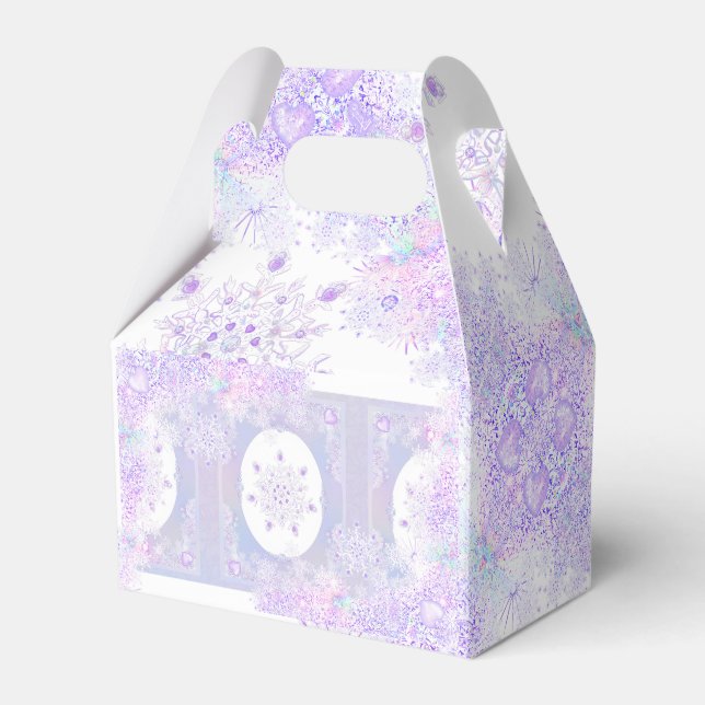 light purple snowflake & glittering heart favor box (Front Side)