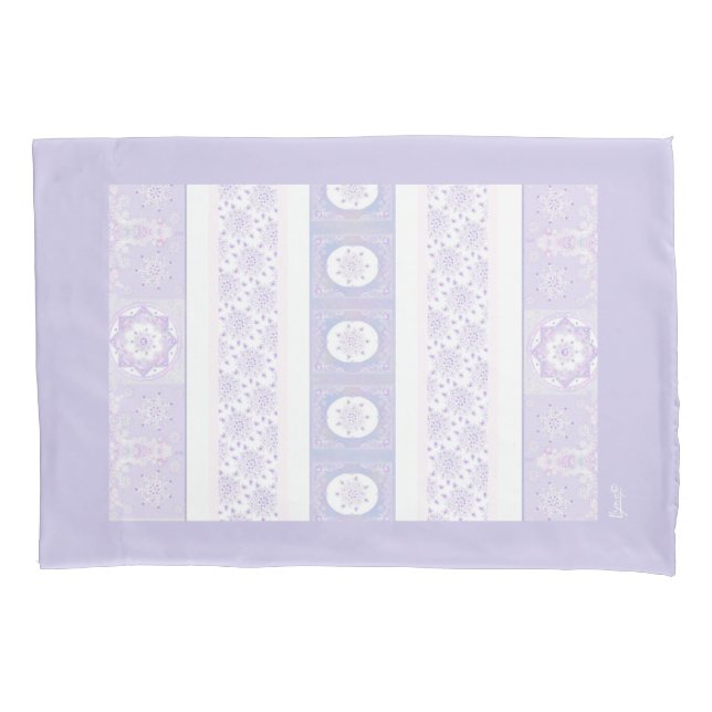 light purple snowflake & glittering heart pillowcase (Front)