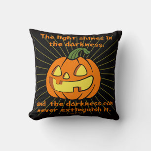 Light shines in the darkness Jack-o-lantern Throw Pillow