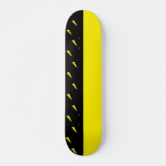 Lightning bolts pattern skateboard (Front)