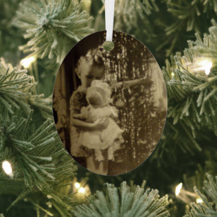 Lil Girl avec poupée métal ornement de Noël