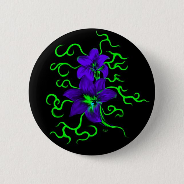 lila Lilie Blume 2 Inch Round Button (Front)