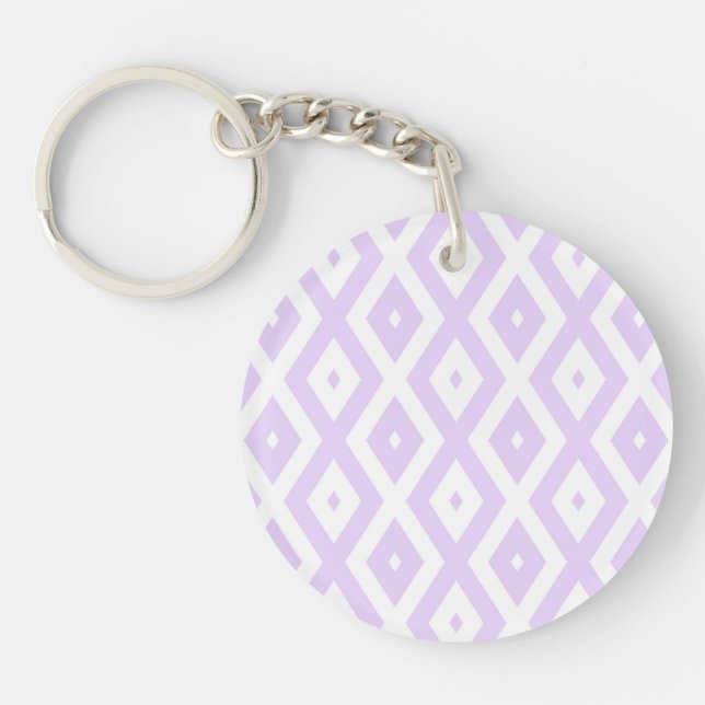 Lilac purple and white diamond pattern keychain (Front)