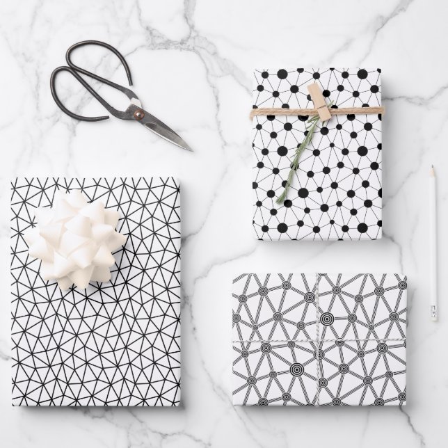 Lines and dots in black and white wrapping paper sheet (Front)