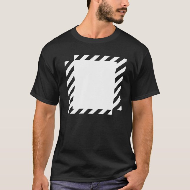  lines squares design T-Shirt (Front)