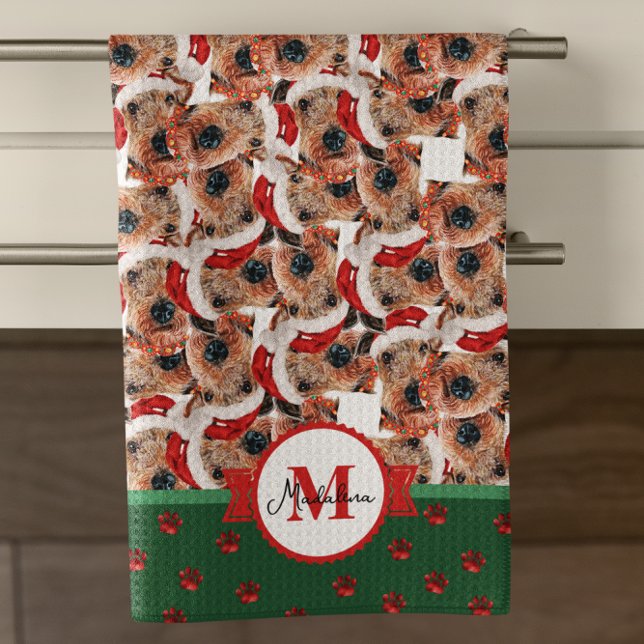 Linge De Cuisine Airedale Terrier Motif Monogram Chien de Noël (Créateur téléchargé)