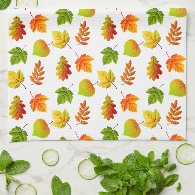 Linge De Cuisine Belles feuilles d'automne sur blanc (Plié)