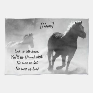 Linge De Cuisine Cheval galopant hors de la brume