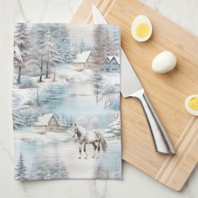Linge De Cuisine Cheval hiver motif paysage de forêt enneigée (Quart Plié)
