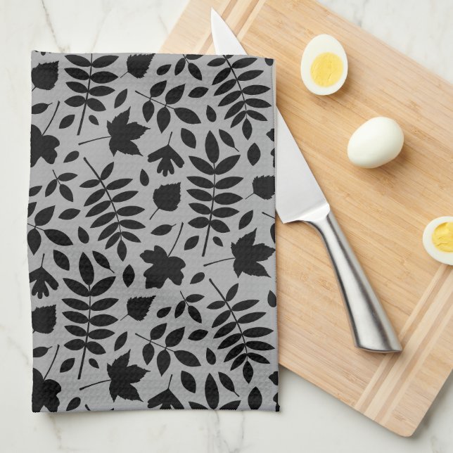 Linge De Cuisine Feuilles tombés Rpt Motif noir sur gris (Quart Plié)