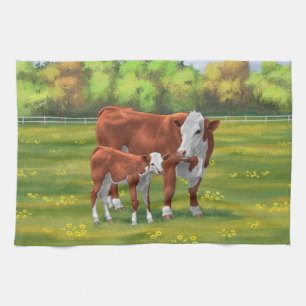 Linge De Cuisine Hereford Cow & Cute Calf dans les pâturages d'été