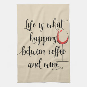 Linge De Cuisine La Vie Se Passe Entre Le Vin De Café Écrit À La Ma