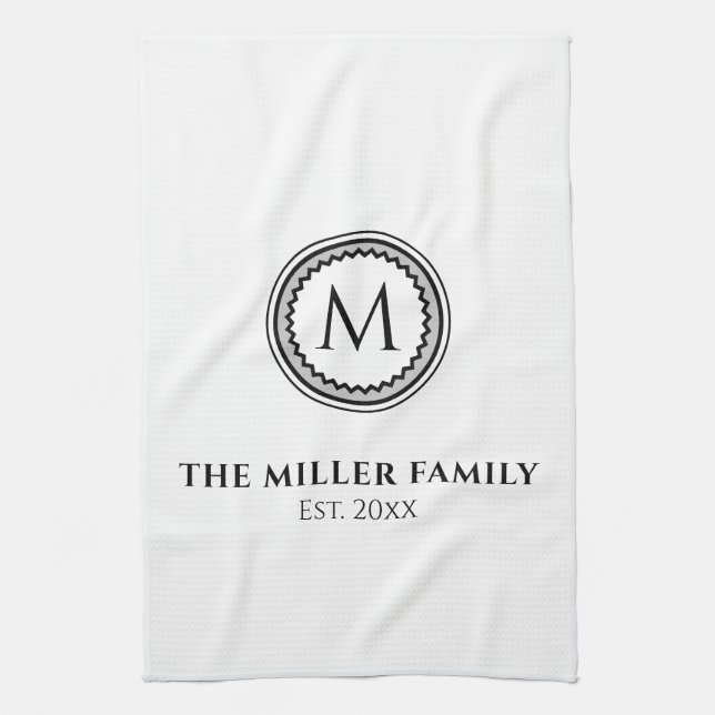 Linge De Cuisine Monogramme | Nom de famille | Blanc noir et gris (Vertical)