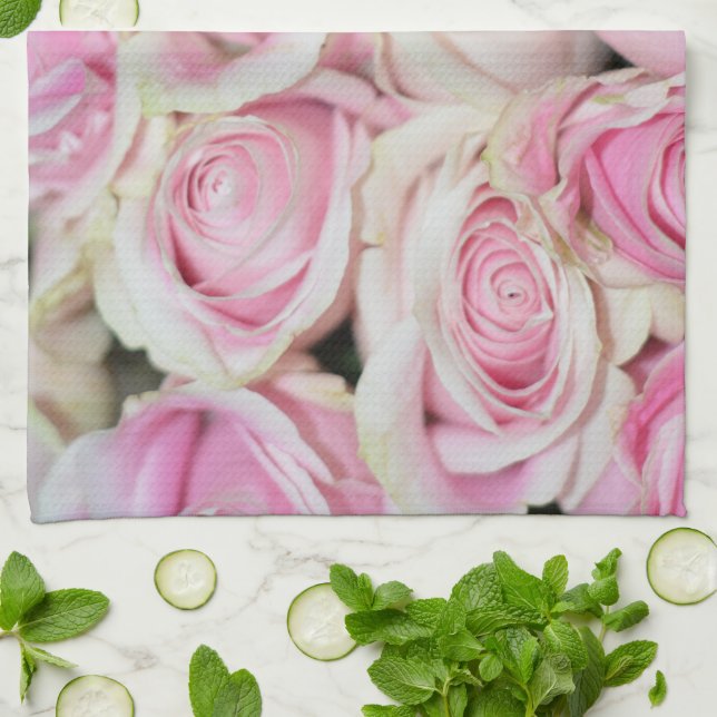 Linge De Cuisine Plutôt romantique rose crème rose (Plié)