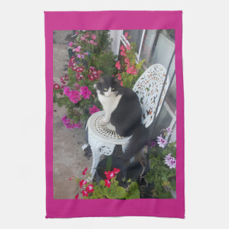 Linge De Cuisine Tuxedo Cat Maroon Dark Pink Cats and Flowers