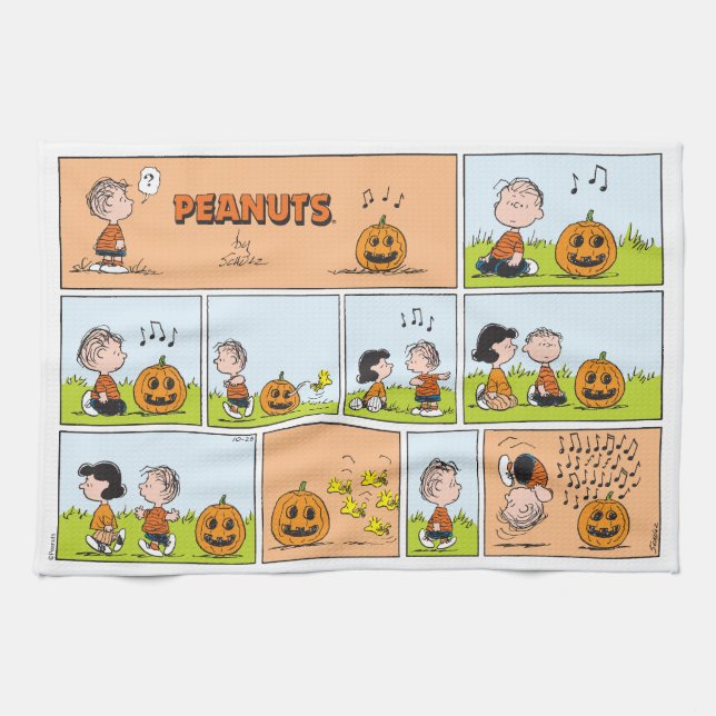 Linus & Lucy | Singing Jack-O-Lantern Kitchen Towel (Horizontal)