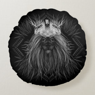 Lion avec Coussin rond monogramme de la Couronne