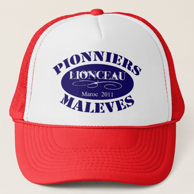 Lion cub trucker hat (Front)