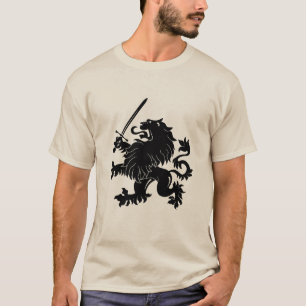 Lion effréné avec le T-shirt d'héraldique d'ép