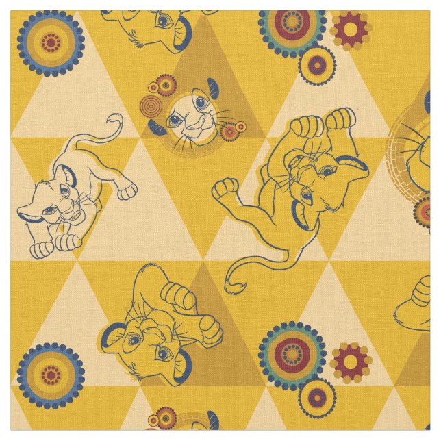 Lion King | Simba on Triangle Pattern Fabric (Close Up)