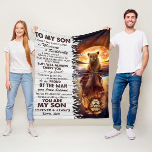 Lion Mom To My Son I Closed My Eyes Fleece Blanket