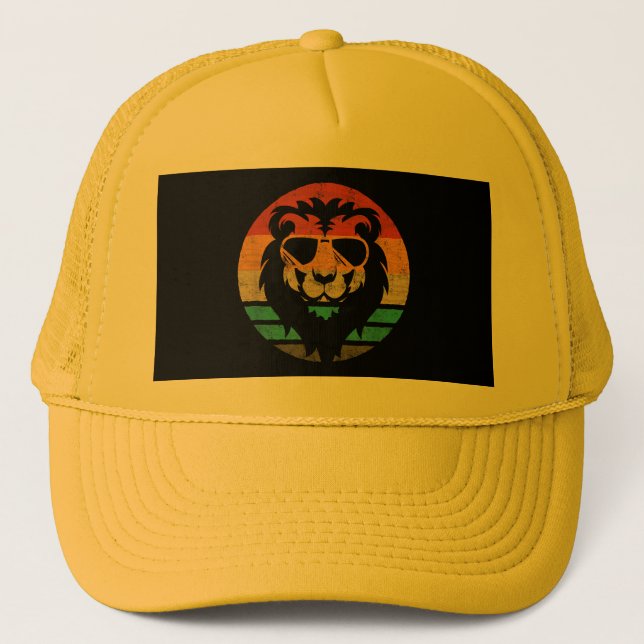 Lion Retro Style Vintage Trucker Hat (Front)