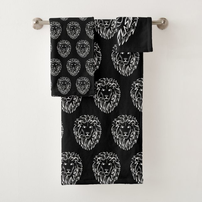 Lion tribal noir et blanc (En situation)