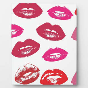 Lips Plaque