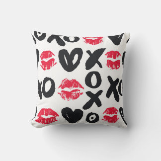 Lipstick Kisses Hearts Seamless Background Throw Pillow