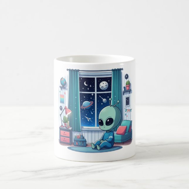 Little alien coffee mug (Center)