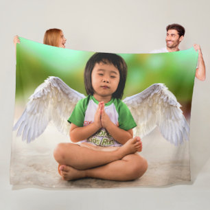LITTLE ANGEL PRAYING FLEECE BLANKET