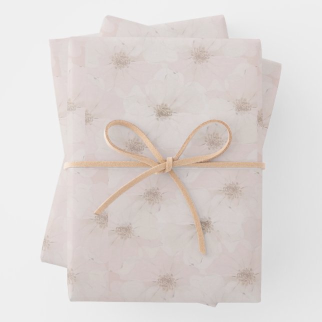 Little Daisy gift wrapping paper (In situ)