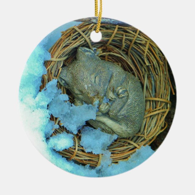 Little mouse in the snow ceramic ornament (Front)