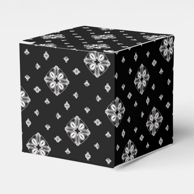 Little Snowflakes and Crystals Favor Box (Front Side)