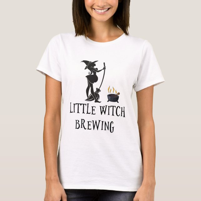 Little Witch Brewing Halloween Pregnant Mom Matern T-Shirt (Front)