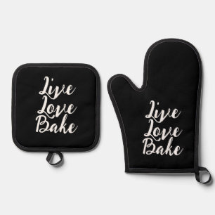Live Love Bake Funny Black White Modern Script  Oven Mitt & Pot Holder Set